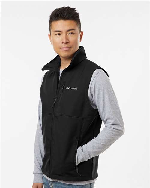 Black Ascender™ II Soft Shell Vest - 209047