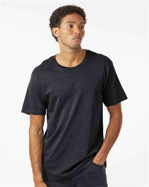 Black Classic T-Shirt - 200