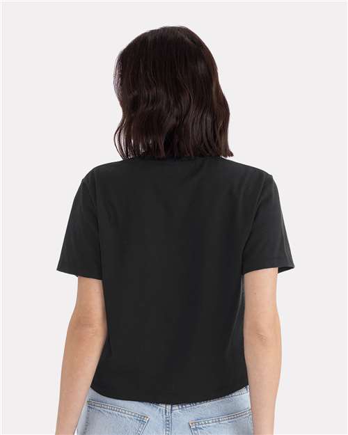 Black Women's Heavyweight Boxy T-Shirt - 7610