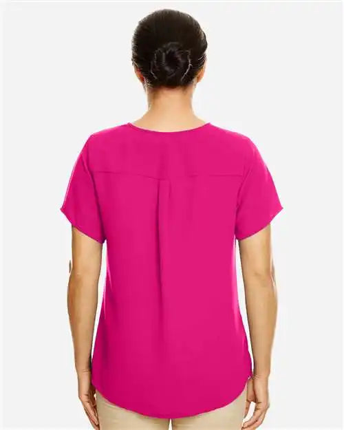 Devon & Jones Dp612w Women’s Perfect Fit™ Crepe Blouse - Crown Raspberry