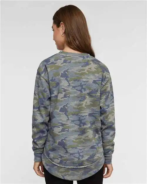 Lat 3525 Women’s Weekend Fleece Crewneck Sweatshirt - Vintage Camo