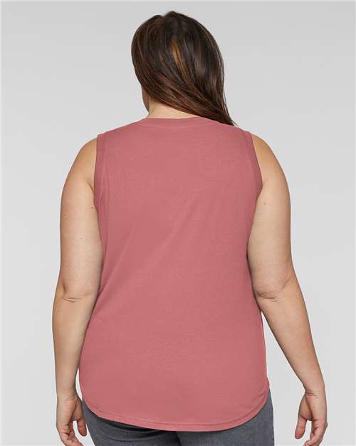 Mauvelous Women's Curvy Relaxed Fine Jersey Tank - 3892