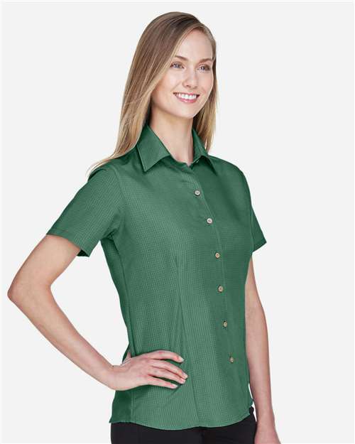 Palm Green Women's Barbados Textured Camp Shirt - M560W