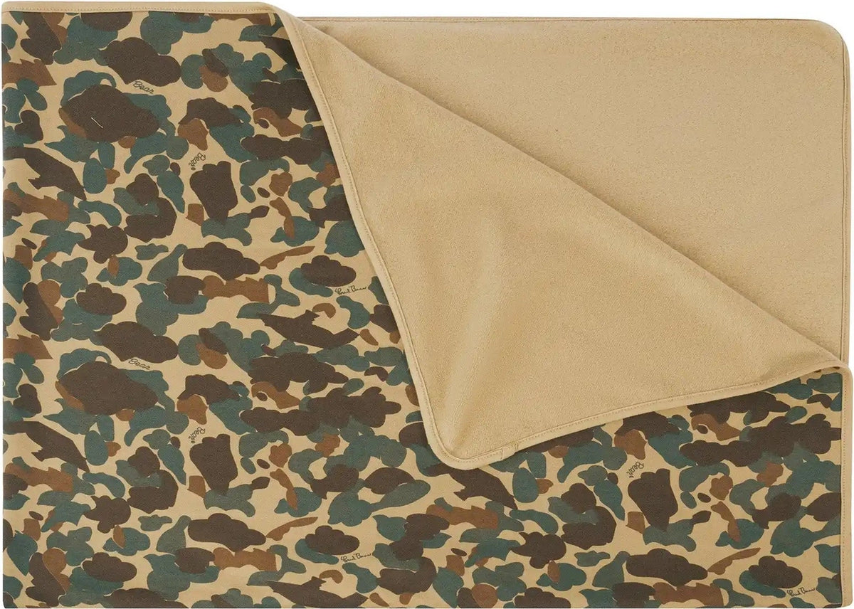 Rothco x Bear Archery Fred Camo Fleece Throw Blanket