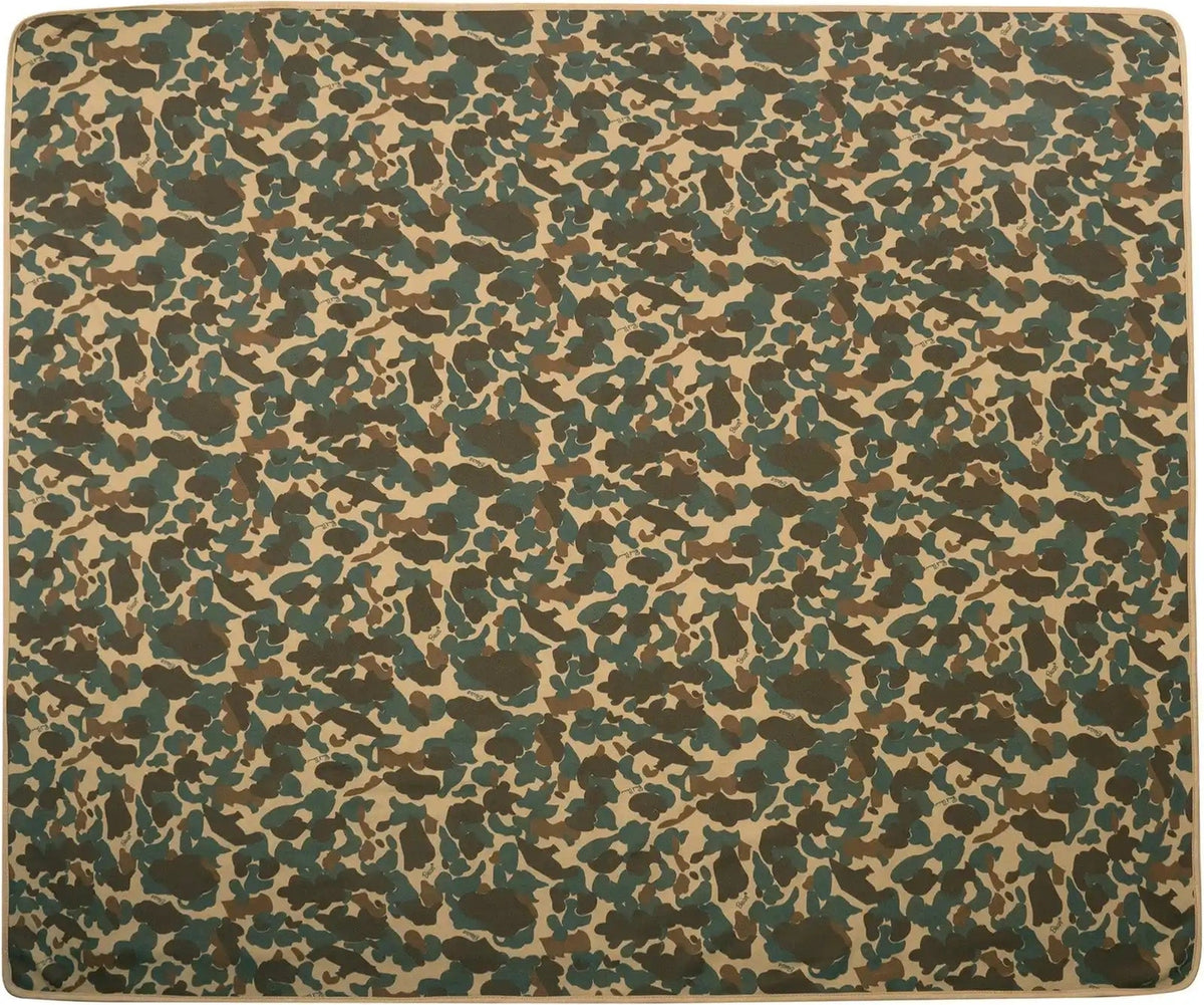 Rothco x Bear Archery Fred Camo Fleece Throw Blanket