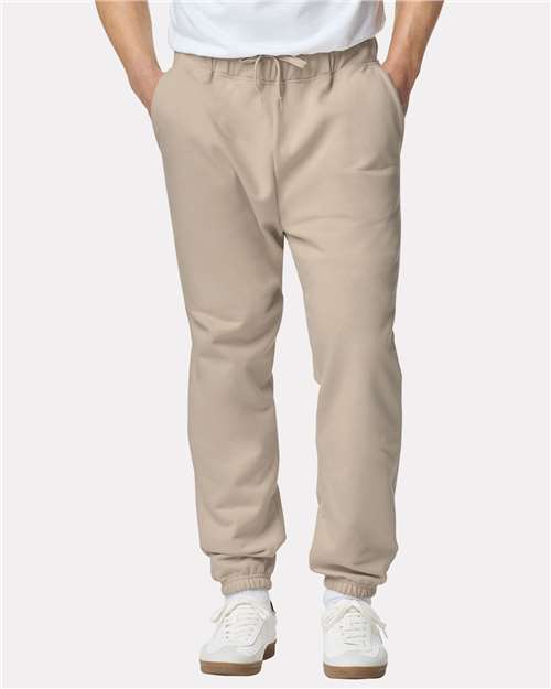 Sand Softstyle® Midweight Pocket Sweatpants - SF100