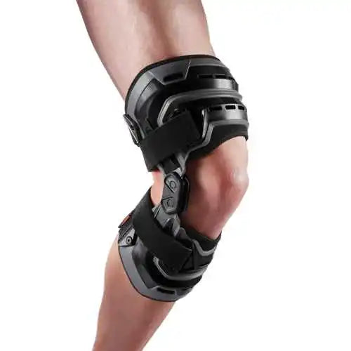 Shock Doctor 2090 Bio Logix Knee Brace - Black