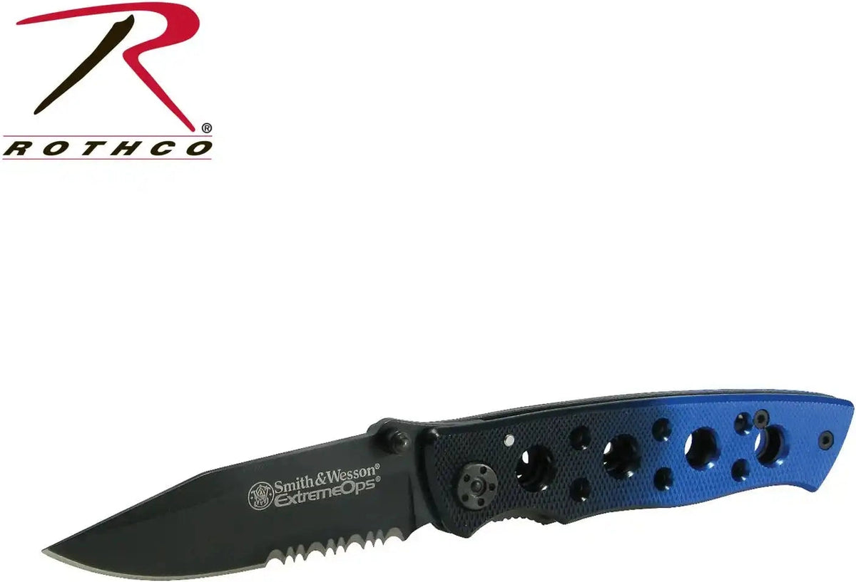 Smith and Wesson Extreme Ops Folding Knife