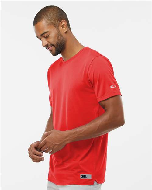 Team Red Team Issue Hydrolix T-Shirt - FOA402991