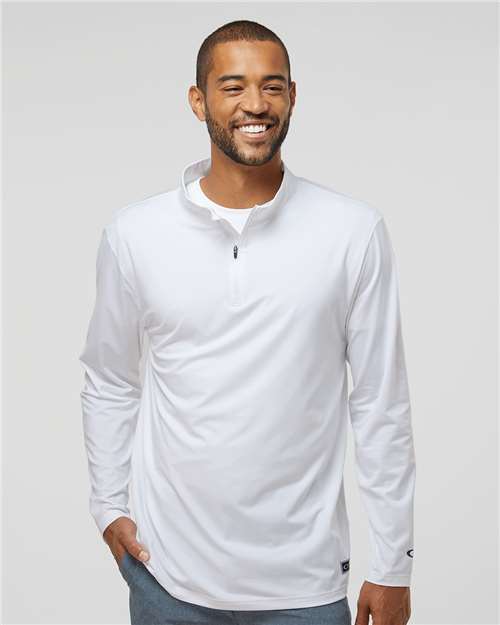 White Team Issue Podium Quarter-Zip Pullover - FOA402997