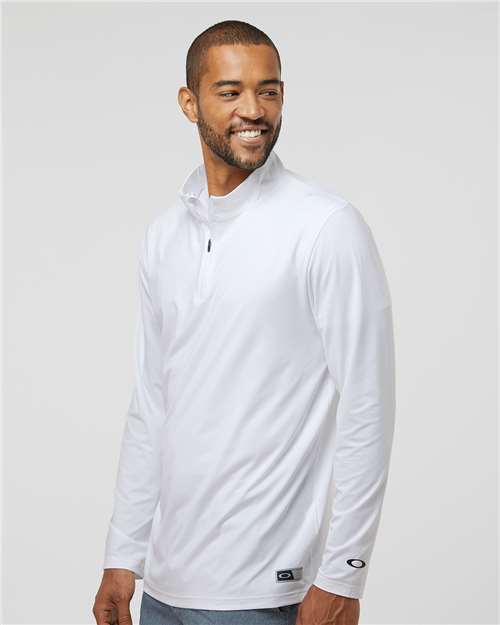 White Team Issue Podium Quarter-Zip Pullover - FOA402997