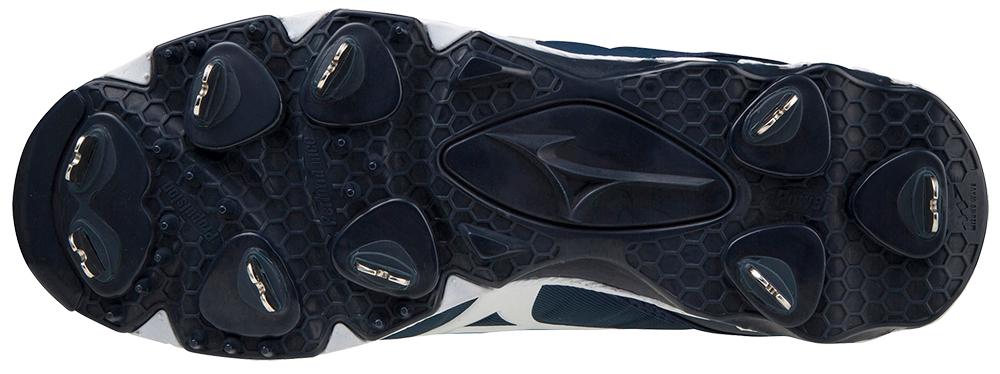 Mizuno 9-Spike Swift 7 Low Women's Metal Softball Cleats for Ultimate Performance - Navy