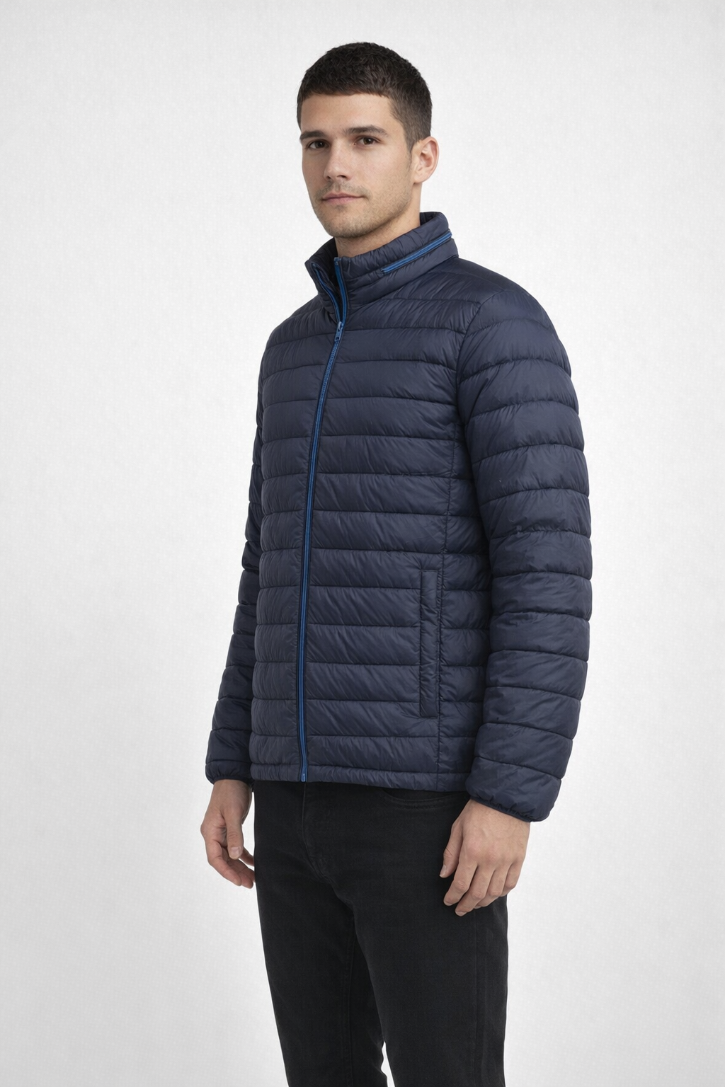 Navy MEN'S PACKABLE PILLOW PUFFER