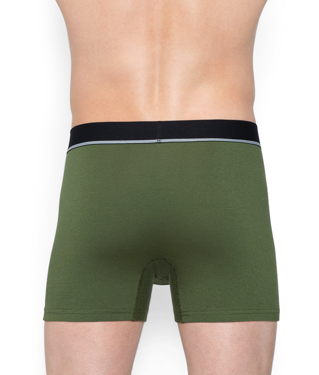 Unsimply Stitched Solid Trunk
