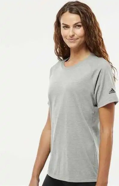 Adidas A557 Women’s Blended t Shirt Medium Gray Heather