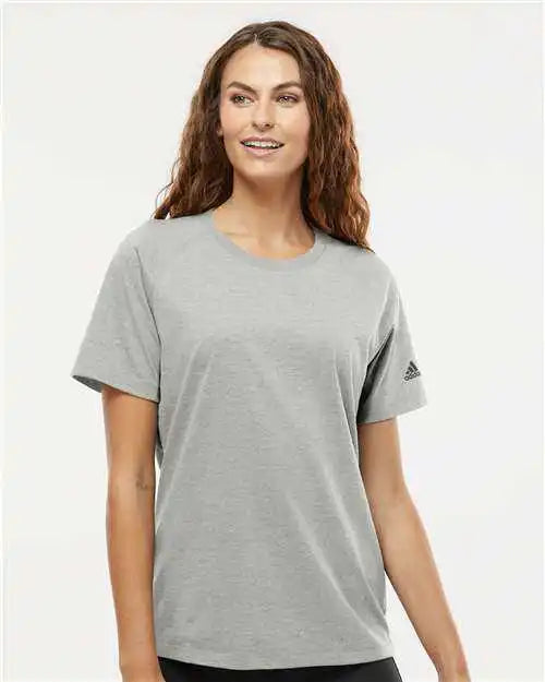 Adidas A557 Women’s Blended t Shirt Medium Gray Heather