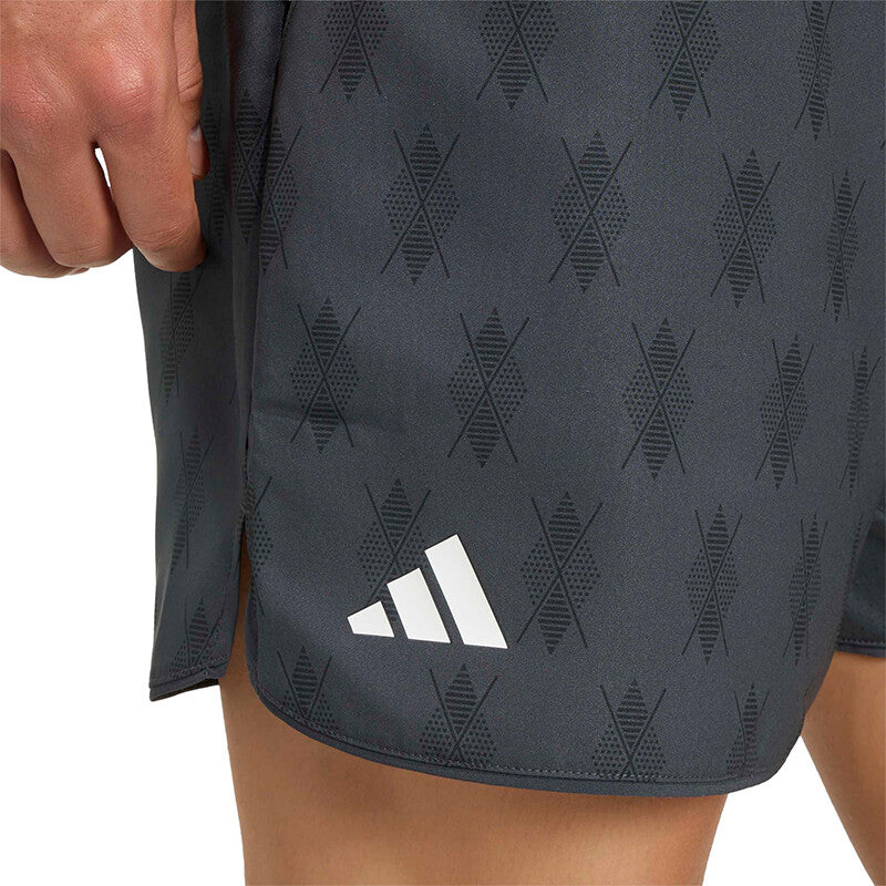 Adidas Club Graphic 7’’ Short (m) (carbon)
