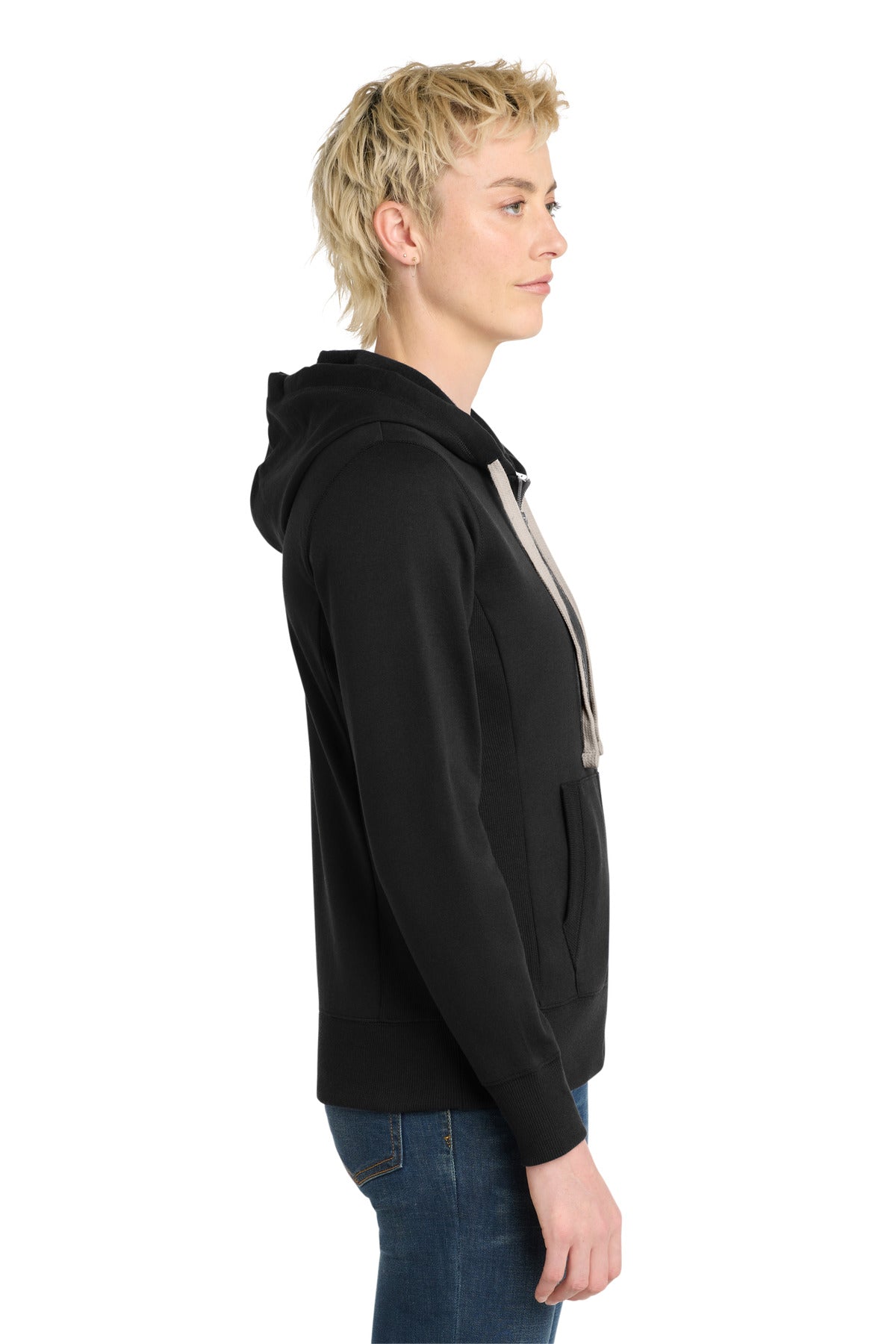 Black District Women's Re-Fleece Full-Zip Hoodie DT8103