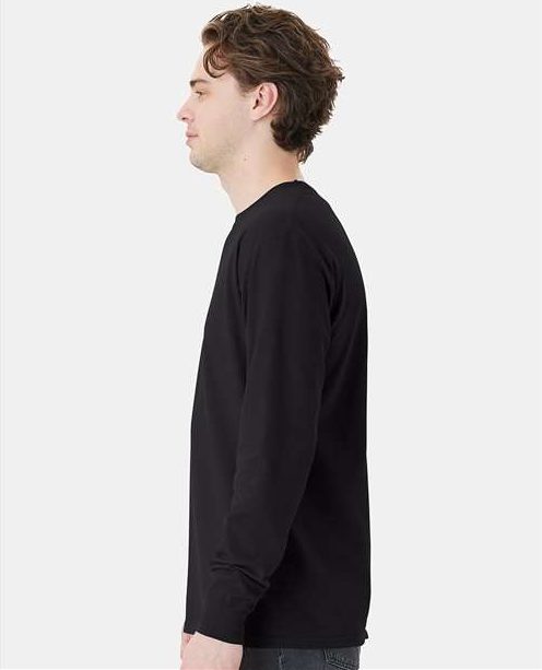 Black Garment-Dyed Long Sleeve T-Shirt With a Pocket - GDH250