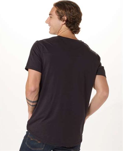 Black High V-Neck T-Shirt - BM2204