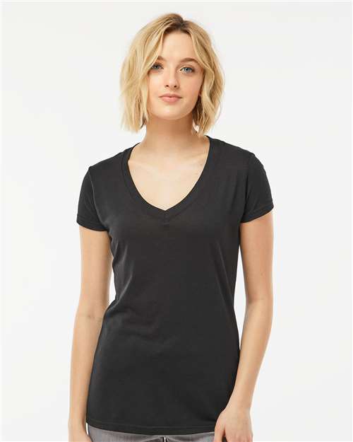 Black Women&#39;s Poly-Rich V-Neck T-Shirt - 244