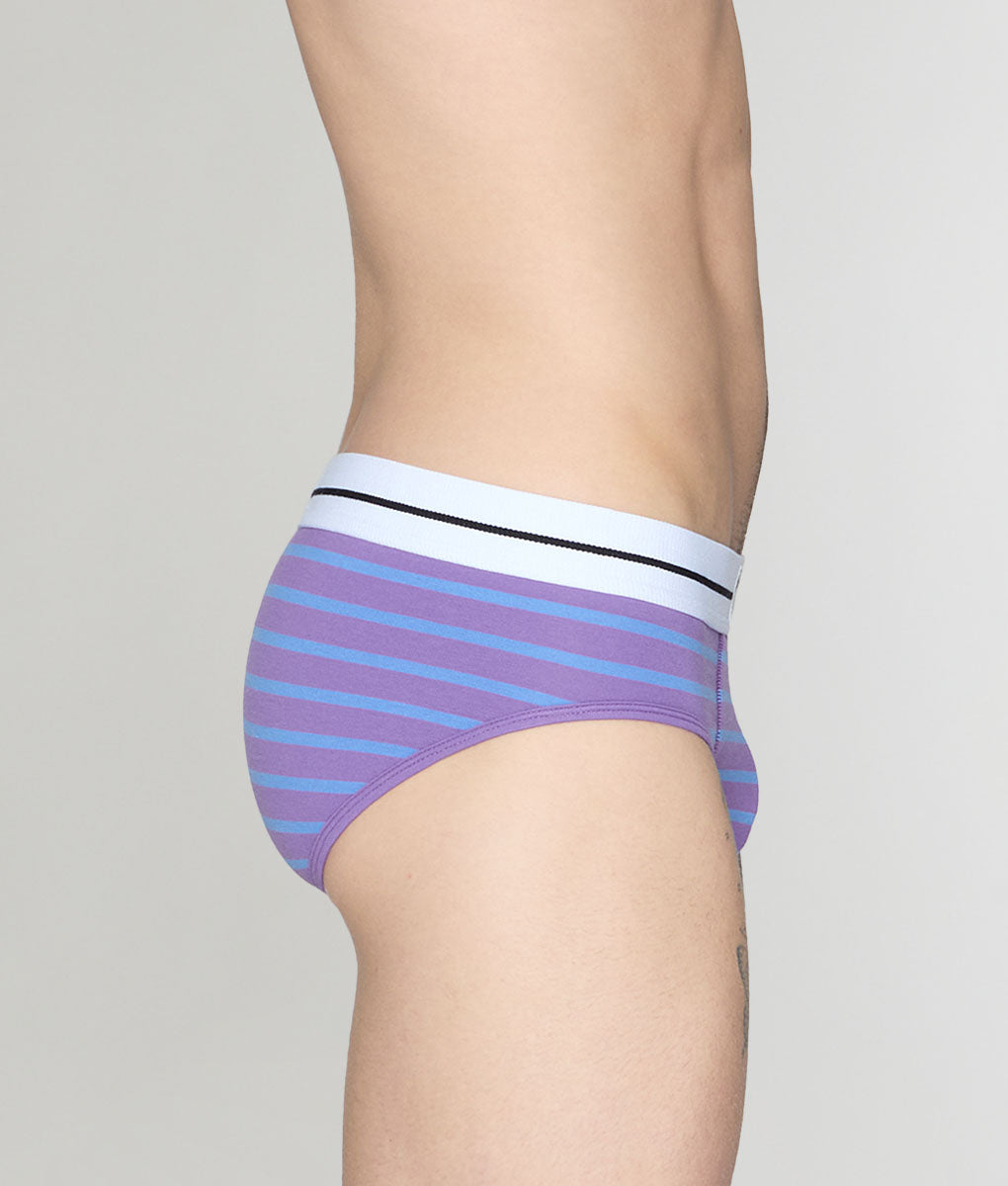 Bluebuck Nautical 25 Brief