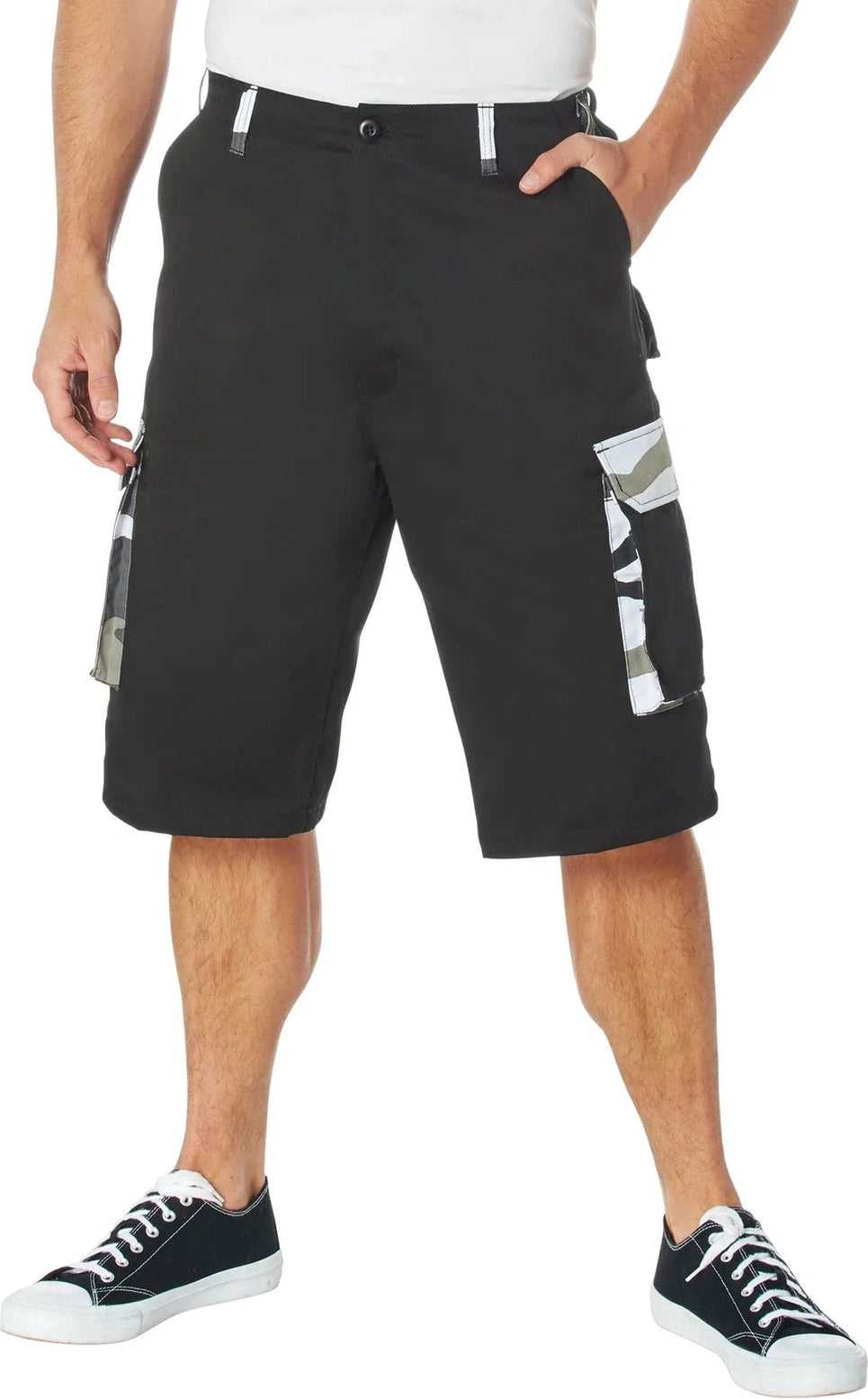 Camo Accent Shorts - s