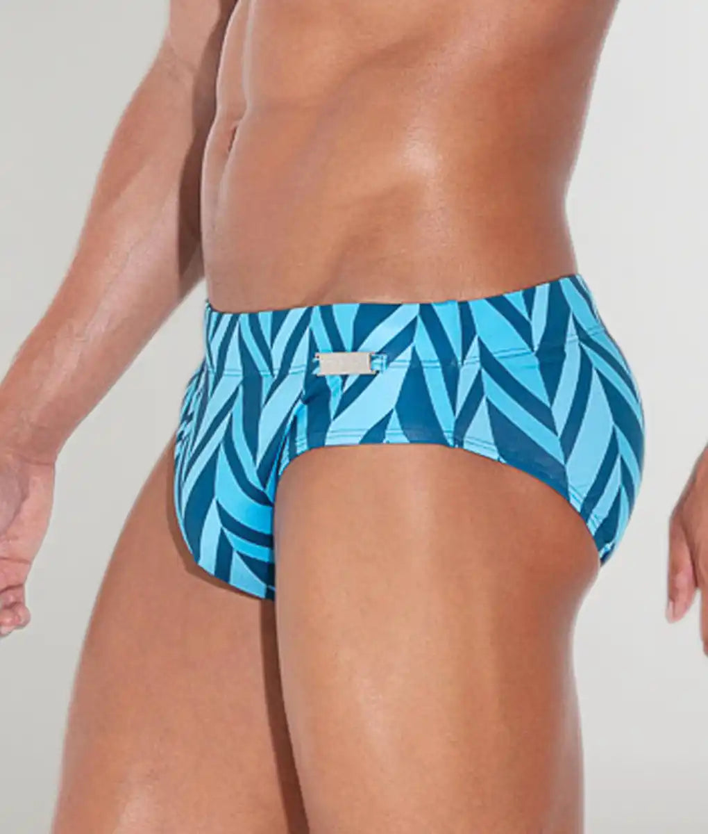 Code 22 Cadaques Swim Brief