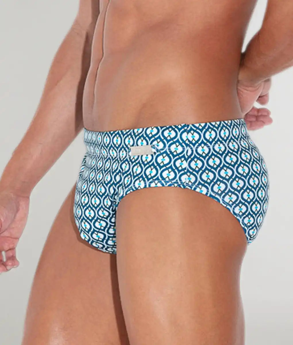 Code 22 Combarro Swim Brief
