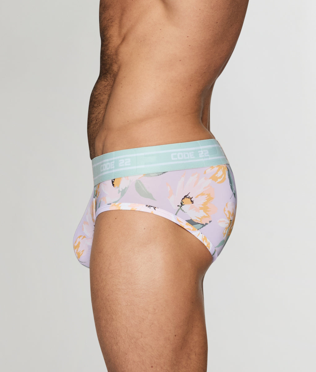 Code 22 Secret Garden Brief