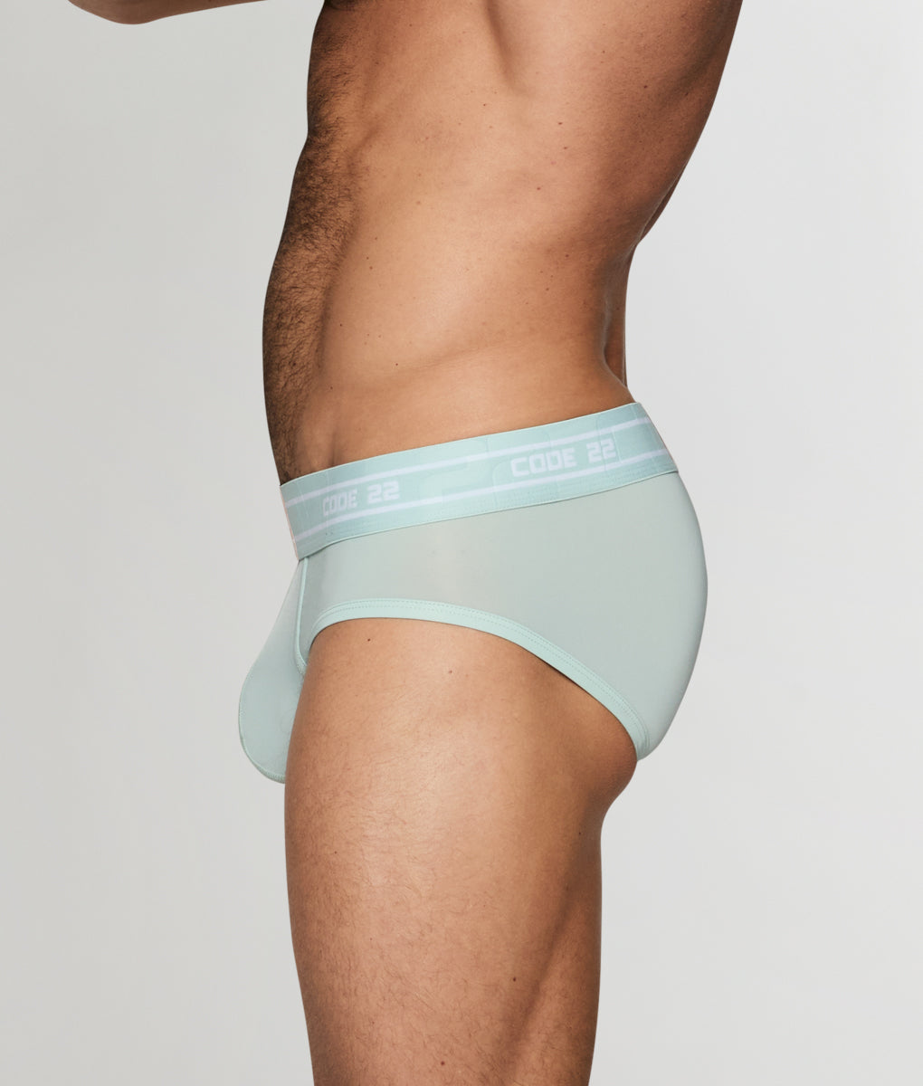 Code 22 Secret Garden Brief