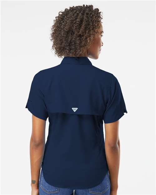 Collegiate Navy Women&#39;s PFG Tamiami™ II Short Sleeve Shirt - 212466