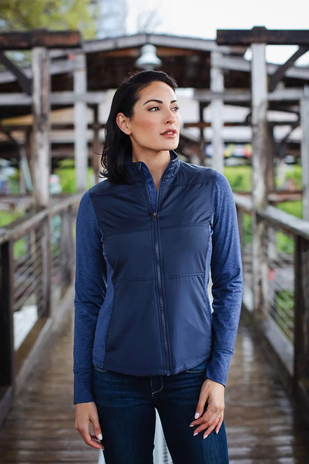 Cutter & Buck Lck00042 Stealth Hybrid Quilted Womens Full Zip Windbreaker Jacket - Liberty Navy