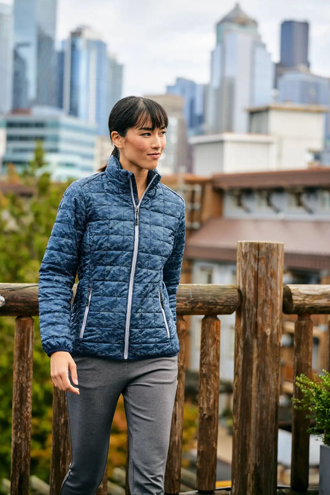 Cutter & Buck Lco00053 Rainier Primaloft® Womens Eco Insulated Full Zip Printed Puffer Jacket - Dark Navy