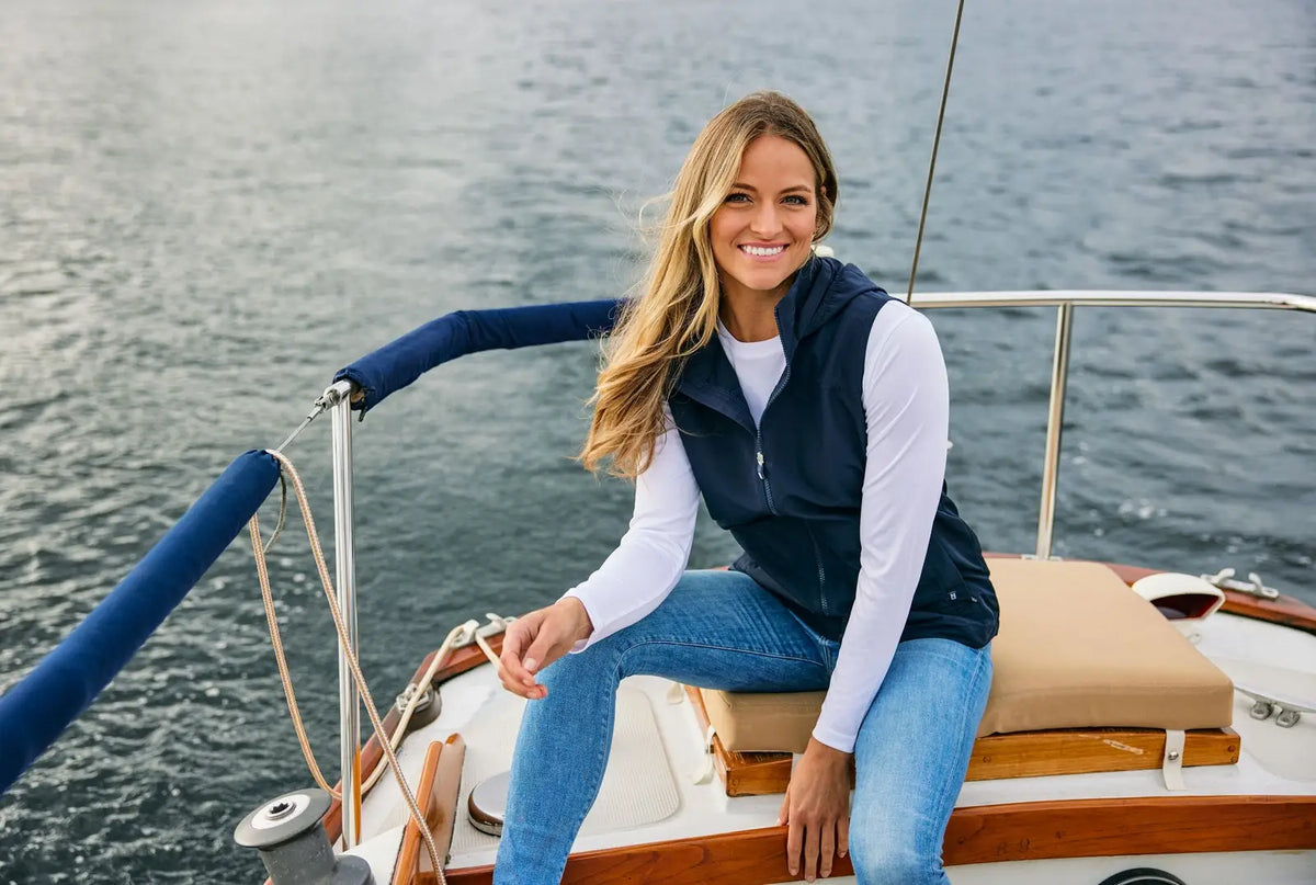 Cutter & Buck Lco00068 Charter Eco Recycled Full-zip Womens Vest - Navy Blue