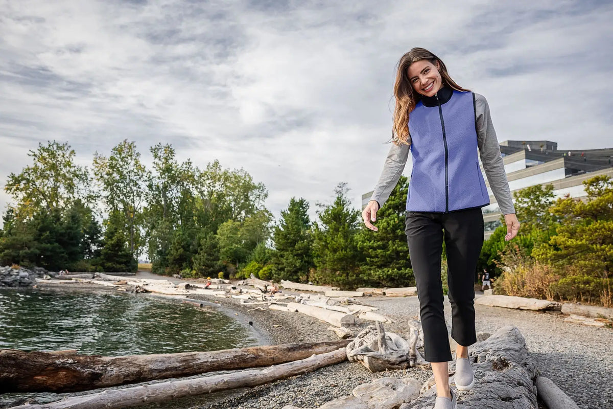 Cutter & Buck Lco00071 Cascade Eco Fleece Womens Vest - Hyacinth Navy Blue