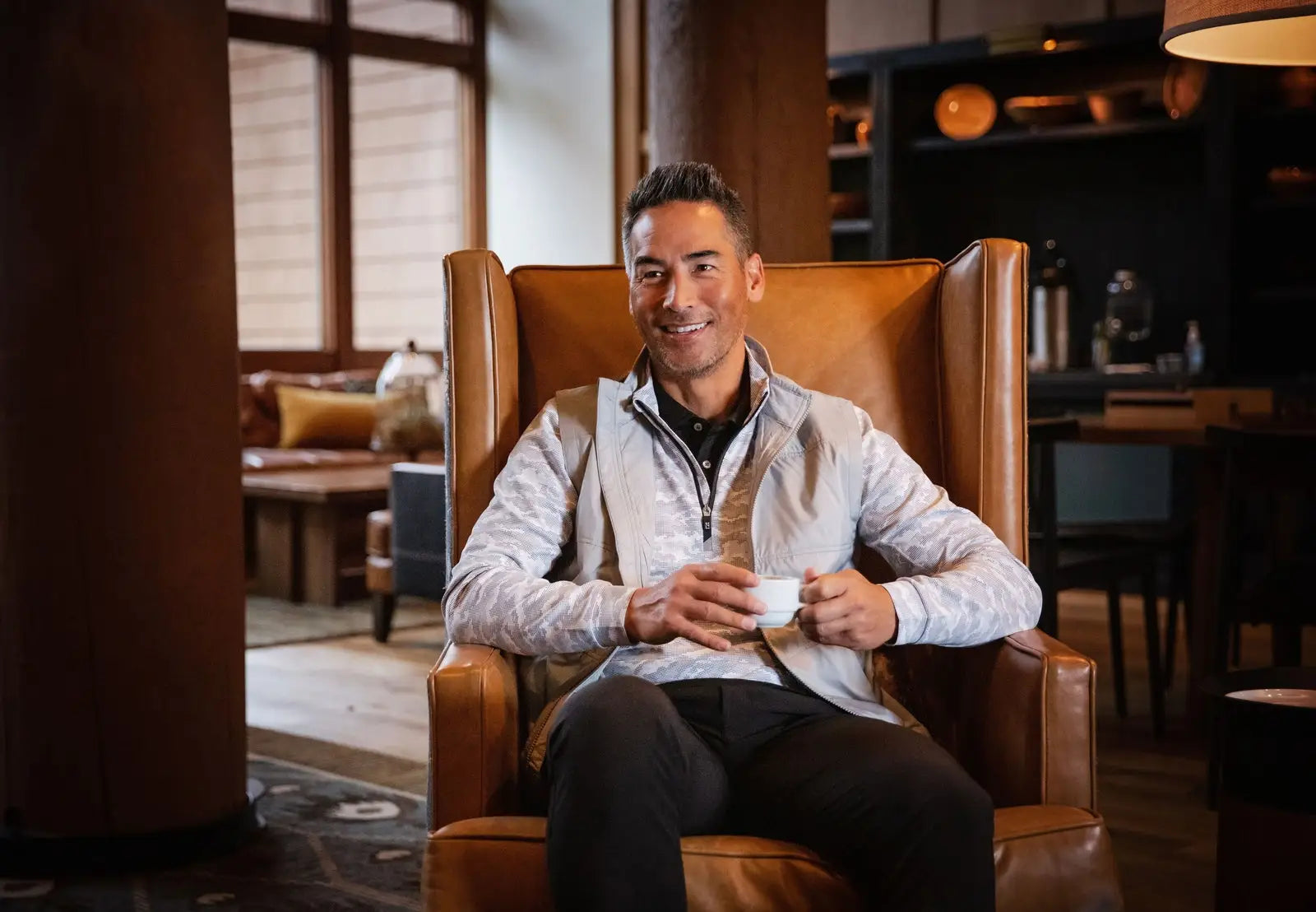 Cutter & Buck Mcc00008 Stealth Hybrid Quilted Mens Windbreaker Vest - Polished - Adult s