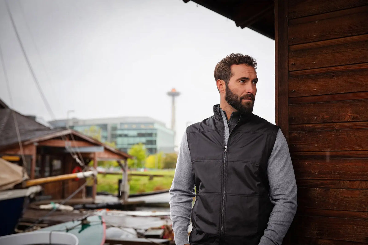 Cutter & Buck Mck09406 Stealth Hybrid Quilted Mens Full Zip Windbreaker Jacket - Black