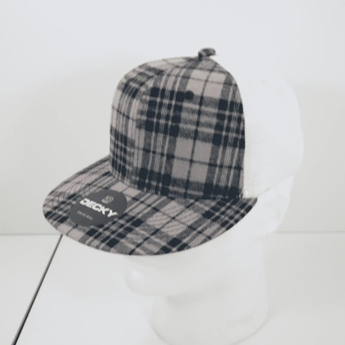 Decky 6015 H/c Plaid Cap - White 240