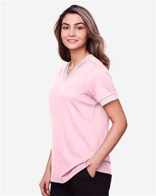 Devon & Jones Dg20cw Women's Crownlux PerformanceÂ® Plaited Tipped V-neck Shirt - Pink White