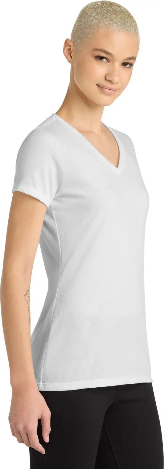 District Dm1190l Women’s Perfect Blend Cvc V-neck Tee - White