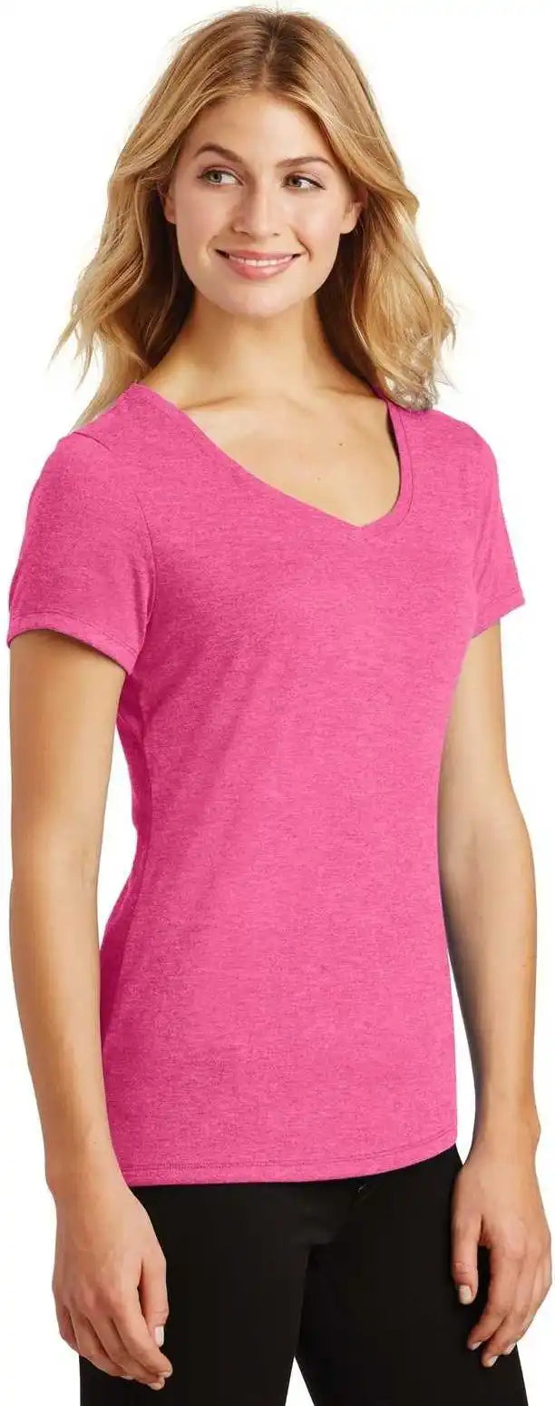 District Dm1350l Women’s Perfect Tri v Neck Tee Fuchsia Frost