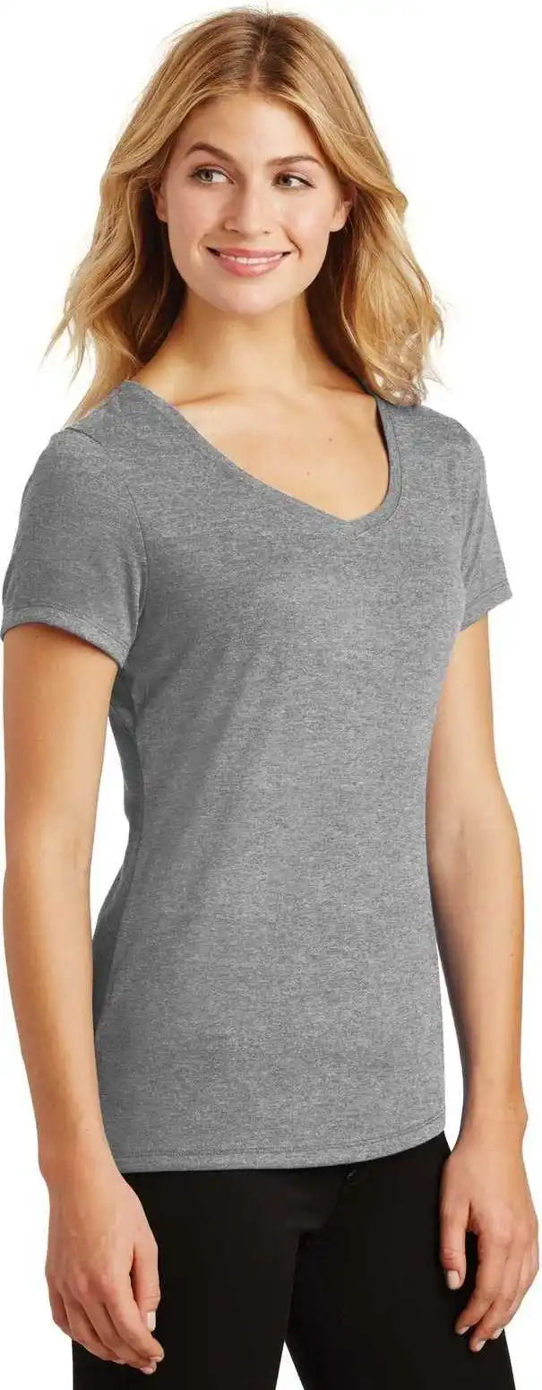 District Dm1350l Women’s Perfect Tri v Neck Tee Gray Frost