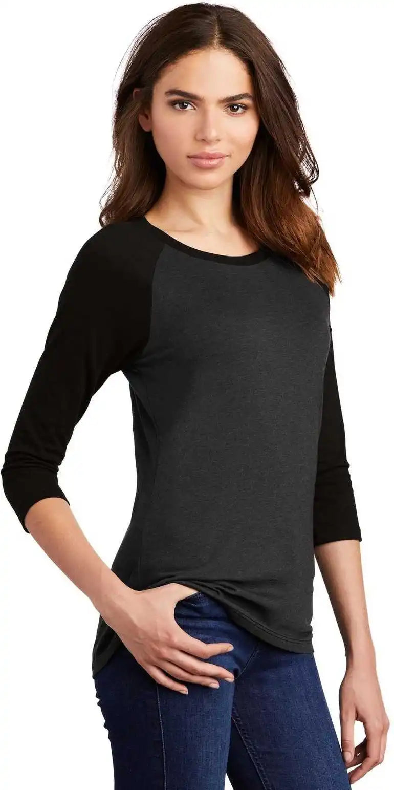 District Dm136l Women’s Perfect Tri 3/4 Sleeve Raglan Black Frost