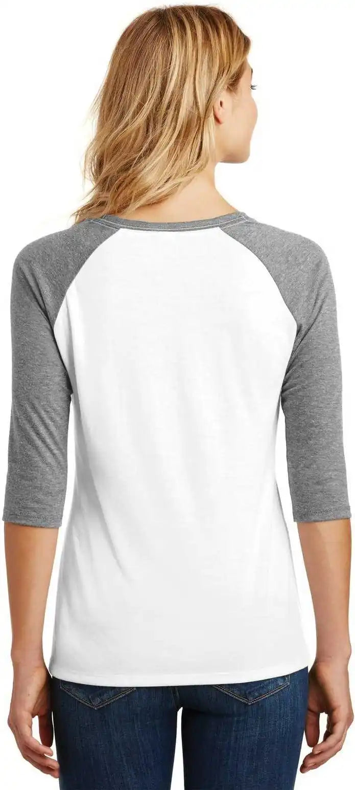 District Dm136l Women’s Perfect Tri 3/4 Sleeve Raglan Gray Frost White
