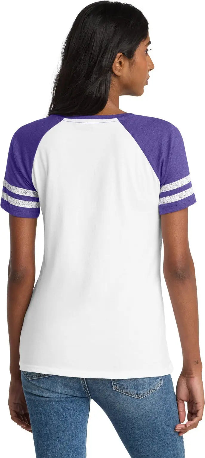 District Dm476 Women’s Game V-neck Tee - White Heathered Purple