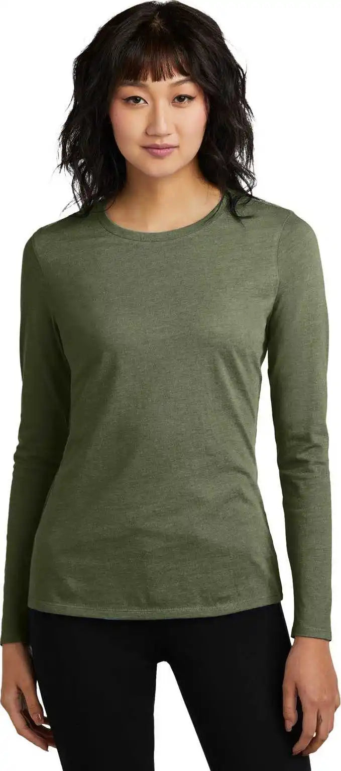 District Dt110 Women’s Perfect Blend Cvc Long Sleeve Tee - Htdolive