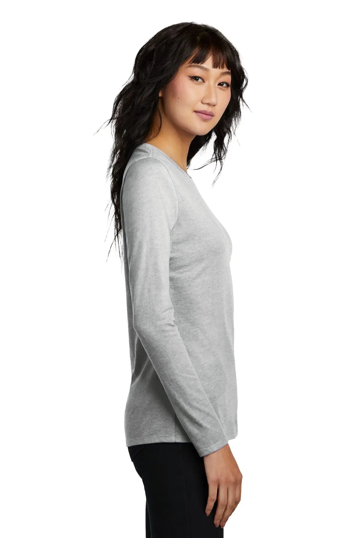 District Dt110 Women’s Perfect Blend Cvc Long Sleeve Tee - Light Heather Gray