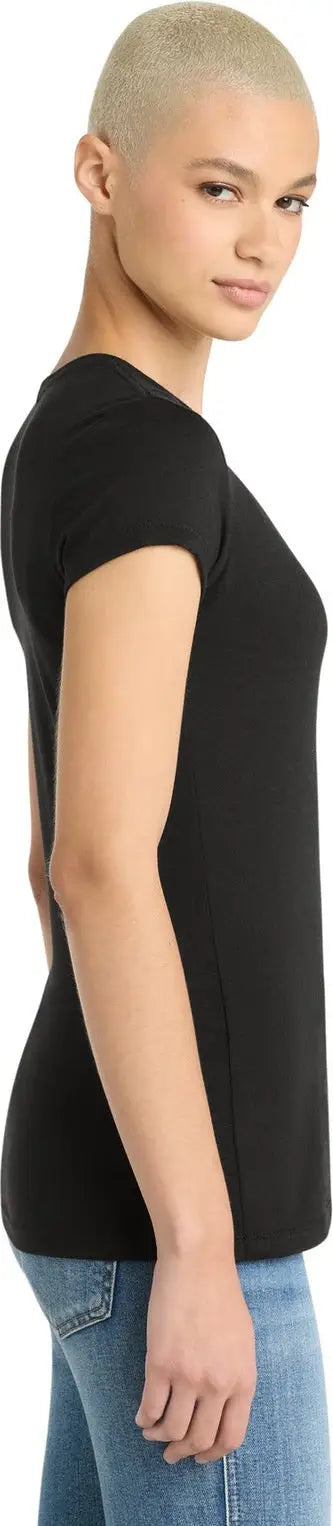 District Dt155 Women’s Fitted Perfect Tri Tee - Black