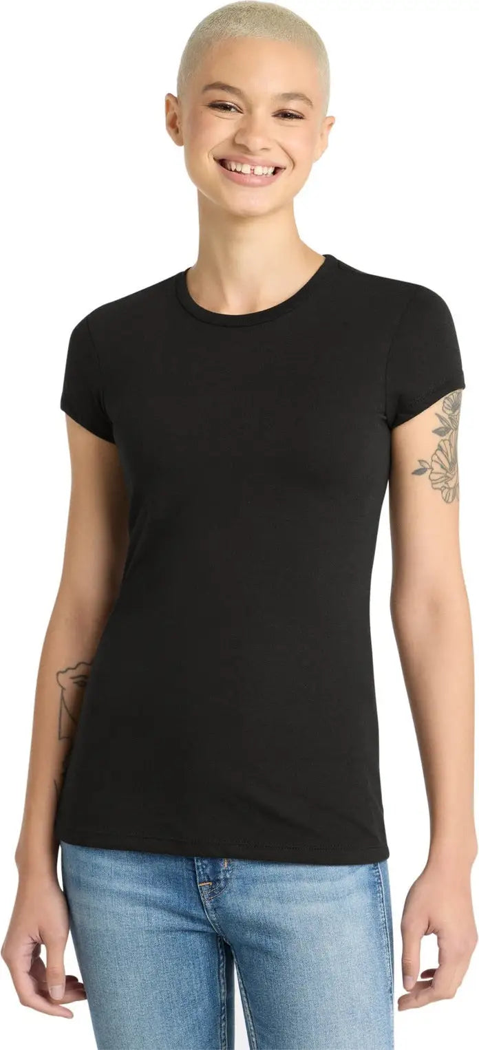 District Dt155 Women’s Fitted Perfect Tri Tee - Black